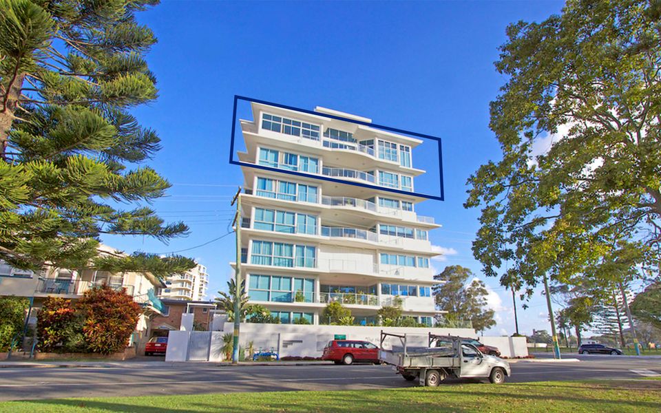 Nielsen on the Park Unit 6