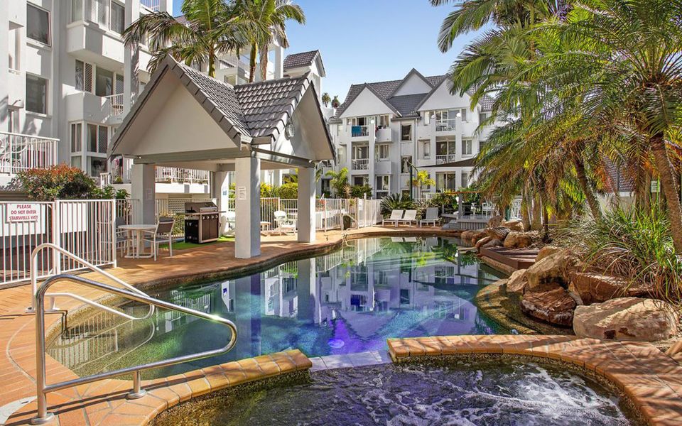 Bay Apartments Unit 35