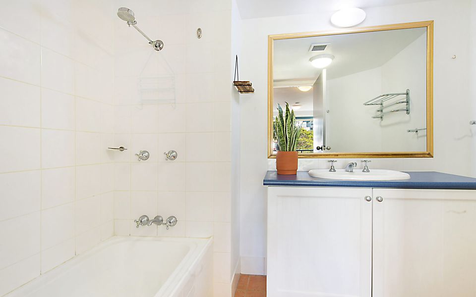 Calypso Plaza Resort Unit 215