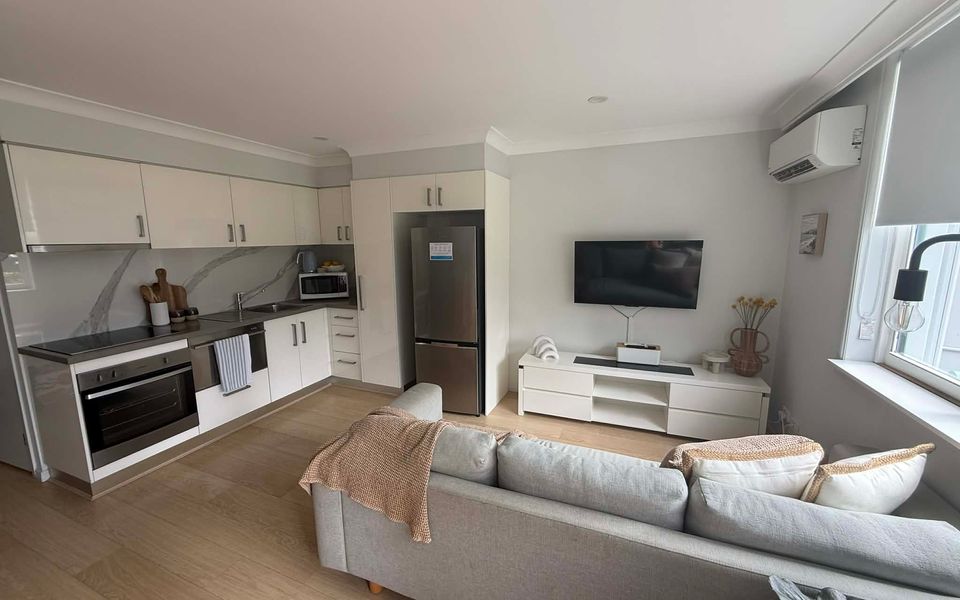 Kirra On The Beach Apartments Unit 304