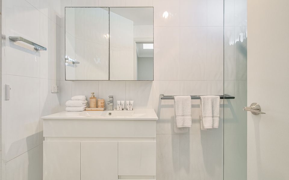 Kirra On The Beach Apartments Unit 304