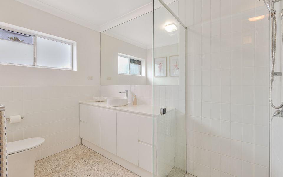 Rainbow Bay Beach Villa – Maybury 9