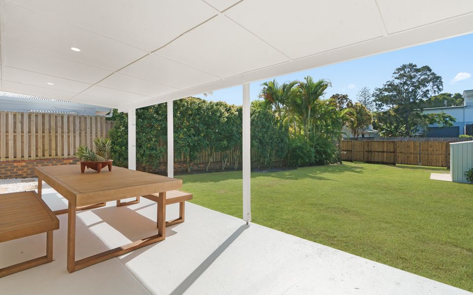 Sundaze at Fingal Heads