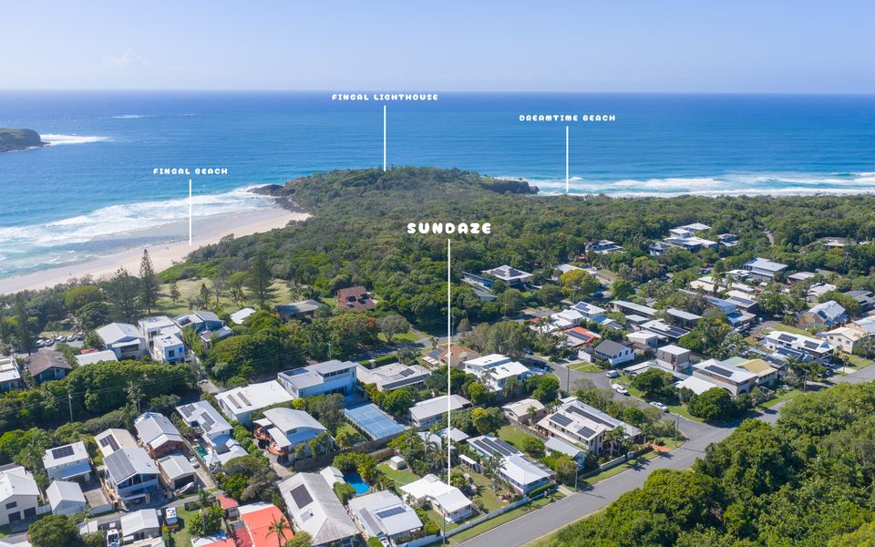 Sundaze at Fingal Heads