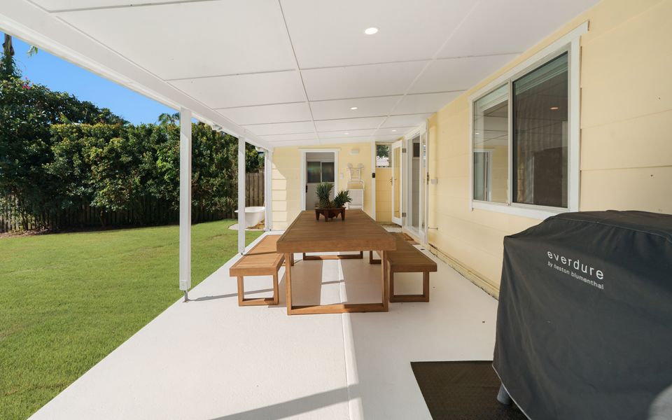 Sundaze at Fingal Heads