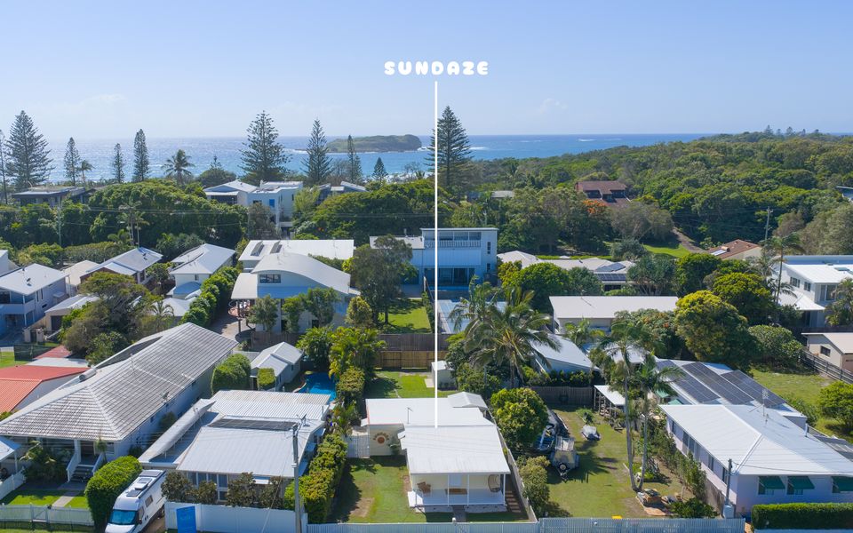 Sundaze at Fingal Heads