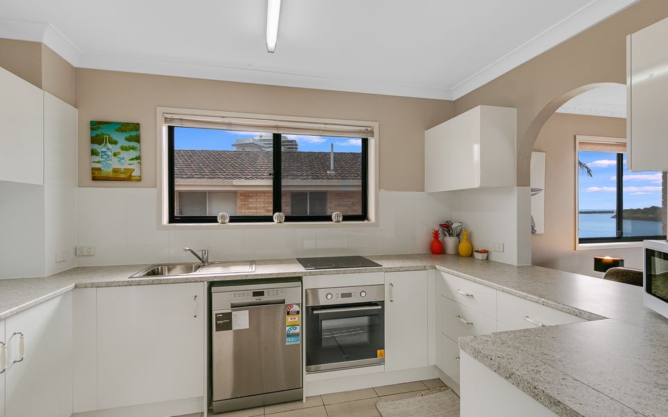 7/18 Endeavour Parade