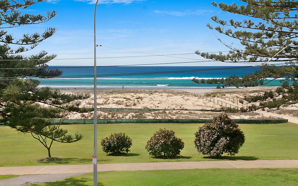 Kirra Vista Apartments Unit 18