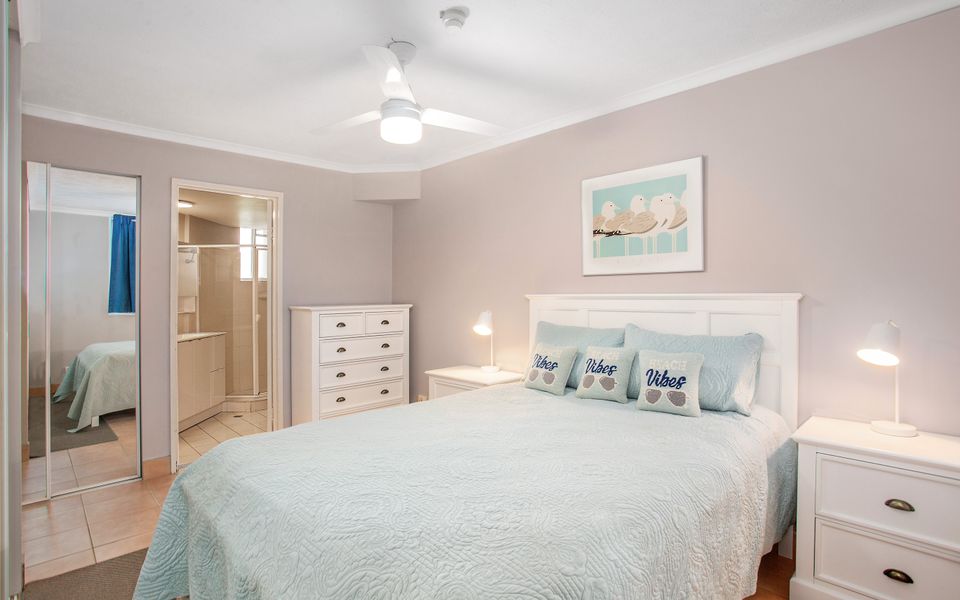 Bay Apartments Unit 10