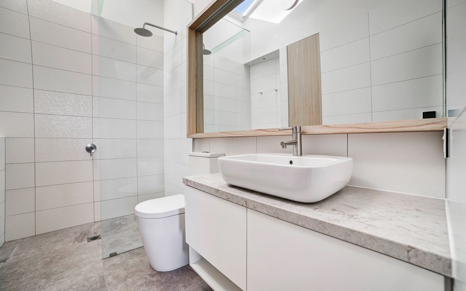 Bathroom 3 - Ensuite to Bedroom 3