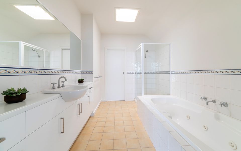 Bayview Beachfront Apartment