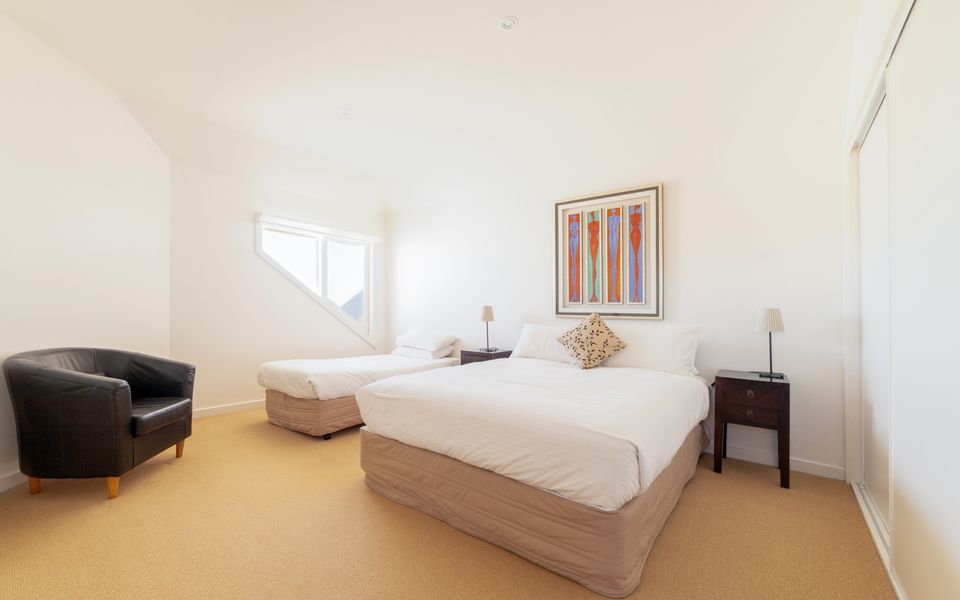 Bayview Beachfront Apartment