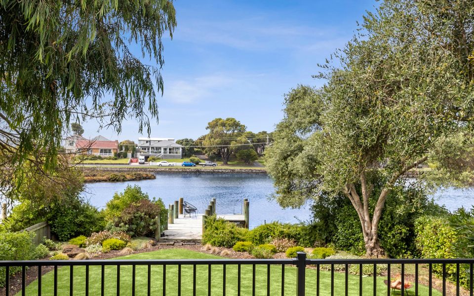 Moyne River View House