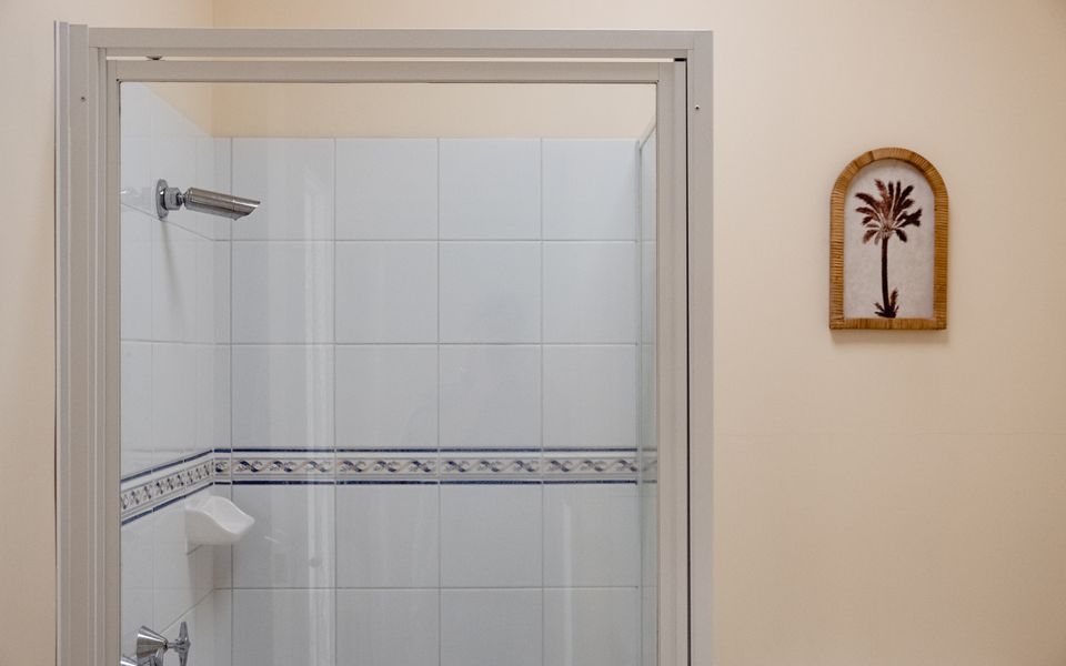 Sandy Nook – 2/192B Griffiths Street