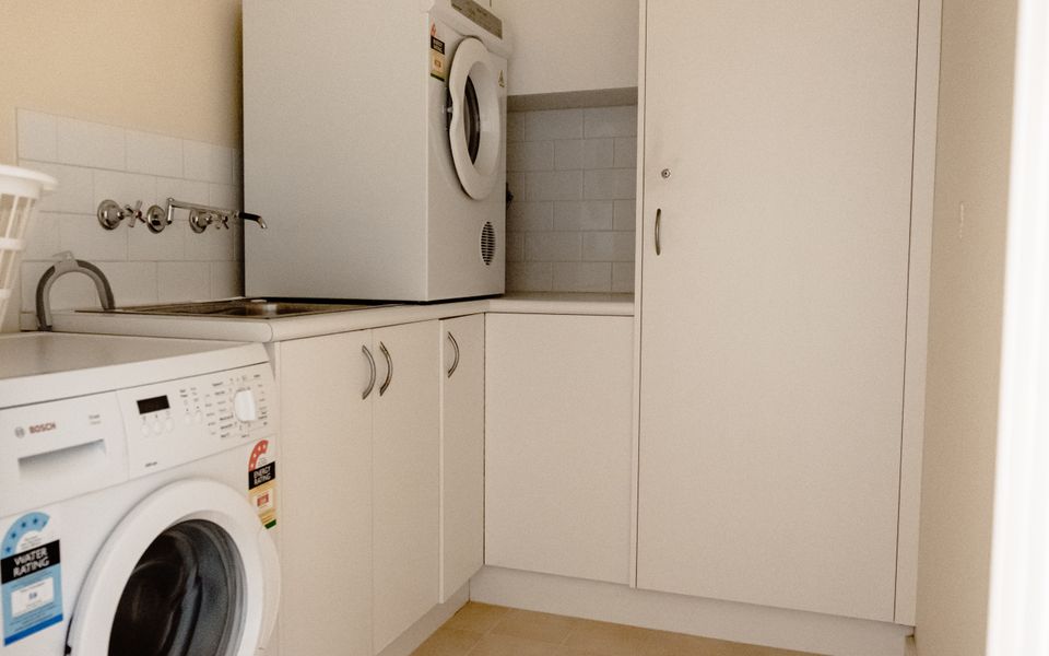 Sandy Nook – 2/192B Griffiths Street