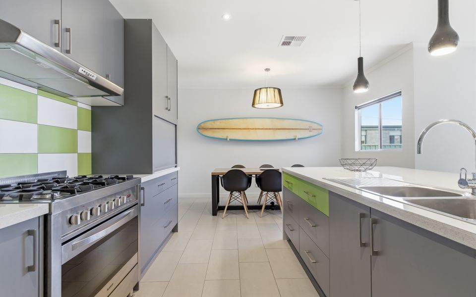 11 Singleton Street