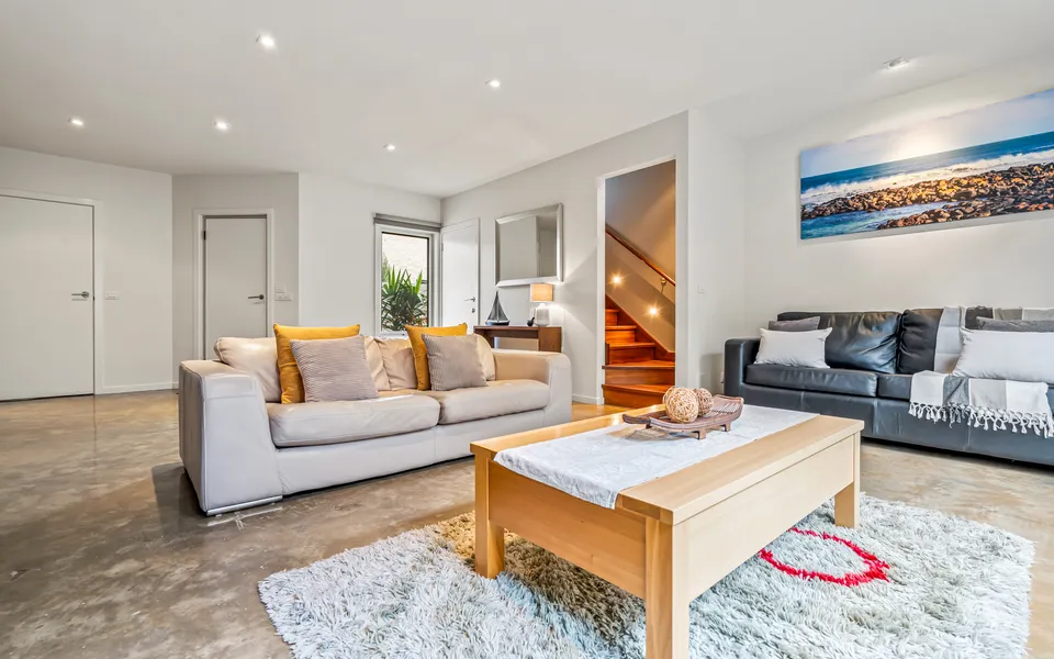 King Tide PENTHOUSE – 55 Philip