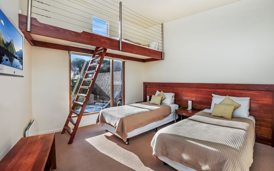 Hearns Beachside Villa 4