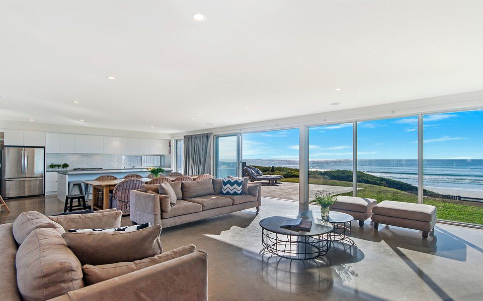 Open Kitchen / Living / Dining Area