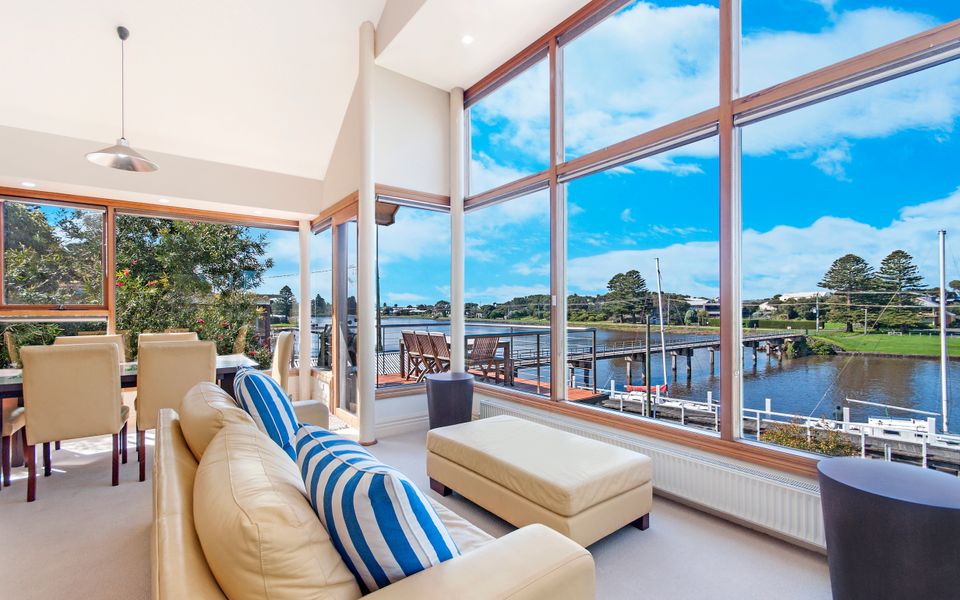 Lounge / Dining 2 Upstairs