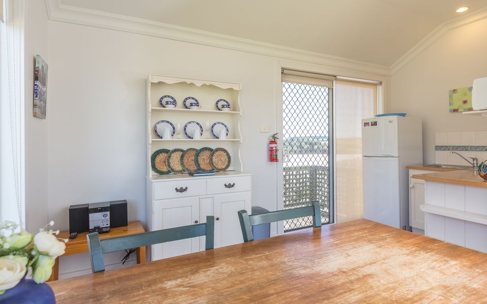 Dining / Kitchenette