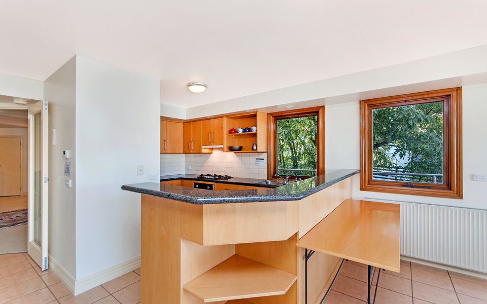 Shearwater Riverview Apartment