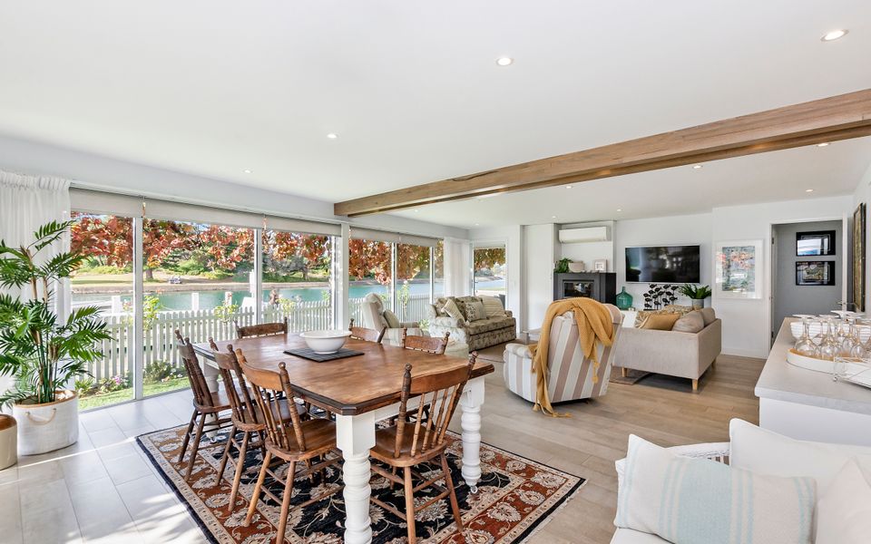 Somerset On Moyne Apartment