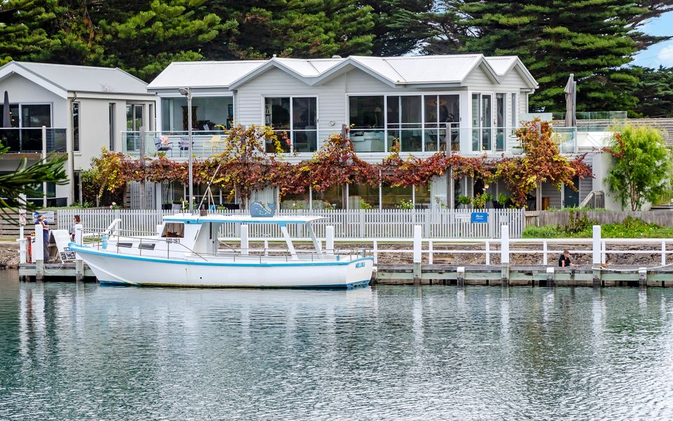 Somerset On Moyne Apartment