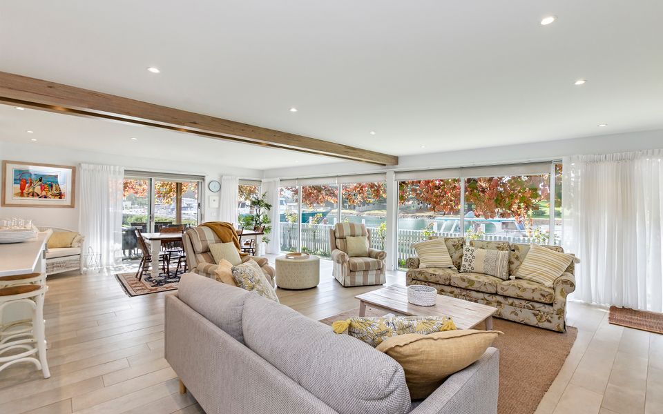 Somerset On Moyne Apartment