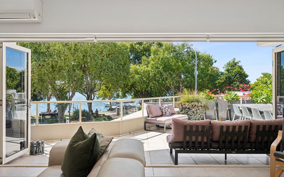 2 Riverside Noosa