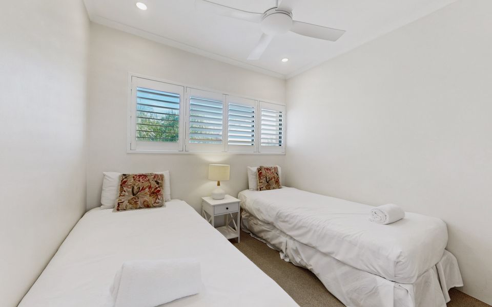 20 Sunseeker Lodge