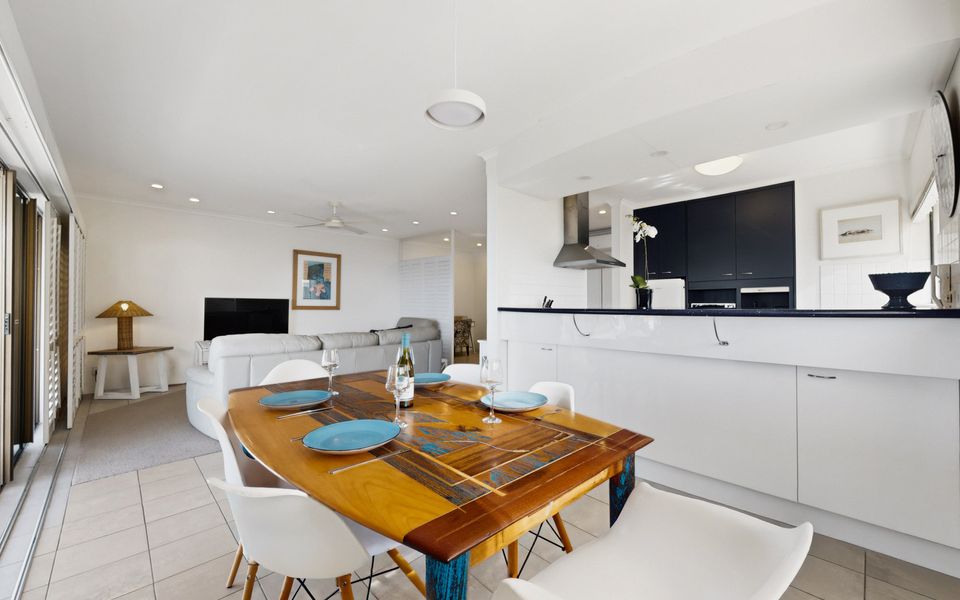 20 Sunseeker Lodge
