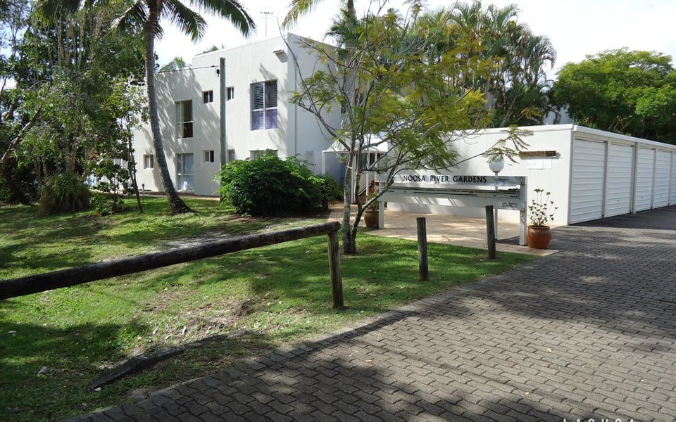 Noosa River Gardens