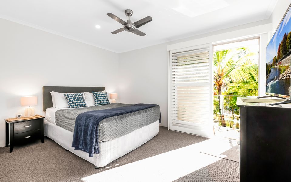 7 Pelican Beach Resort