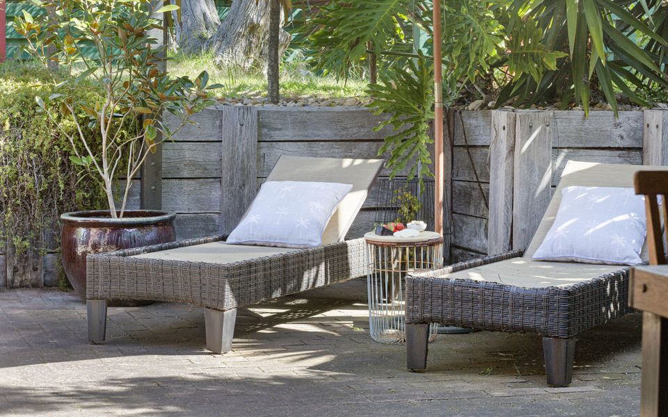 Tranquil Coastal Retreat