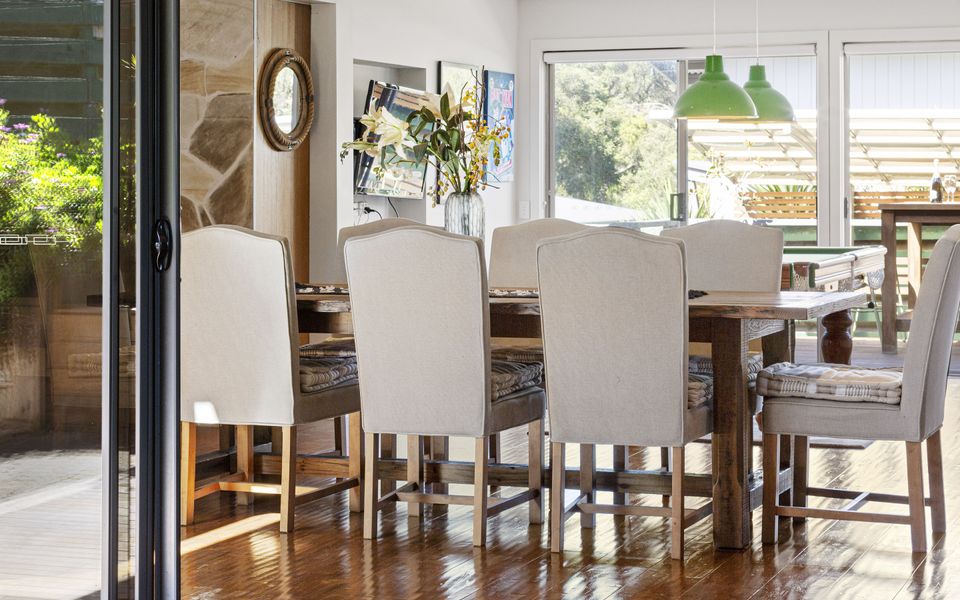 Dining room with eight seats