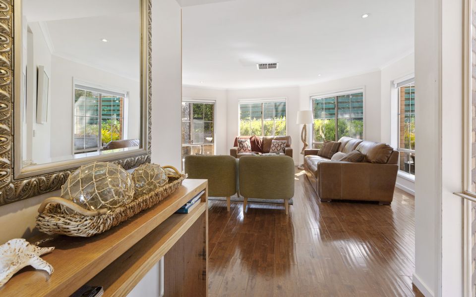 Tranquil Coastal Retreat