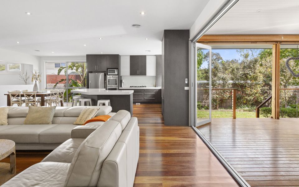 Open up the bi-fold doors on to the large undercover deck