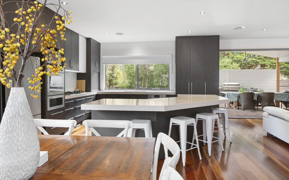 Peninsula Alfresco Beach Retreat