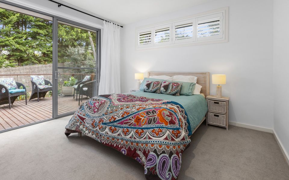 Master Suite with Queen bed