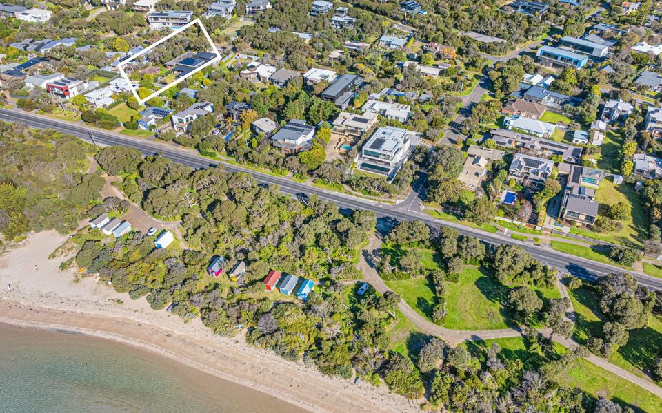 Blairgowrie Beach Bungalow – Pet & Value Stay