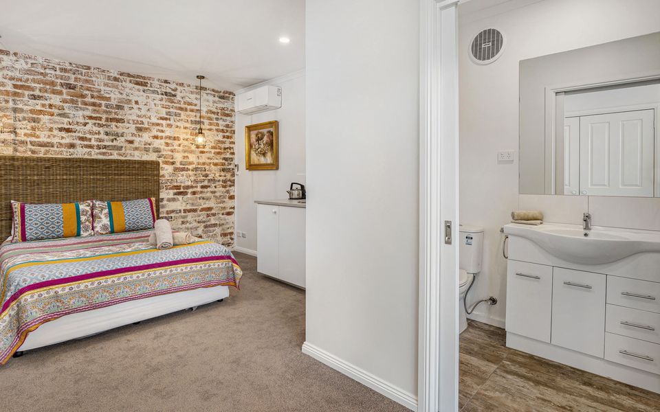 Studio all linen and towels are provided