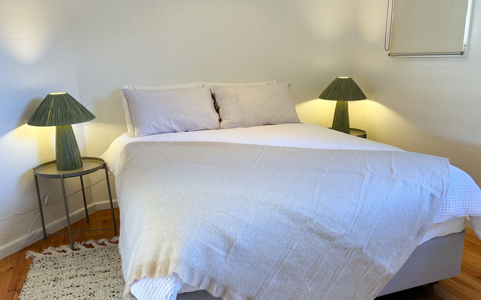 Queen bedroom on the ground floor, linen and towels are provided.