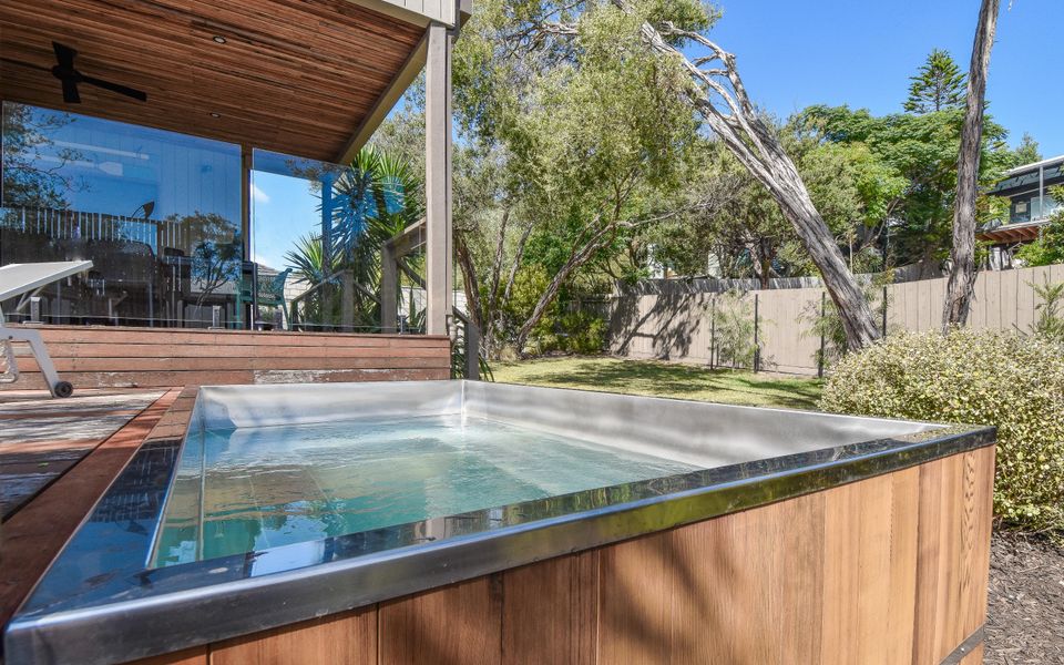 Tranquility Rye Short stroll to the Beach