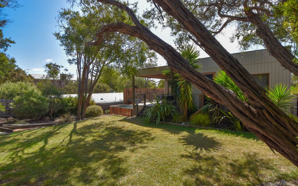 Tranquility Rye Short stroll to the Beach