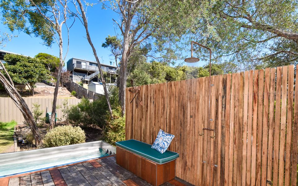 Tranquility Rye Short stroll to the Beach