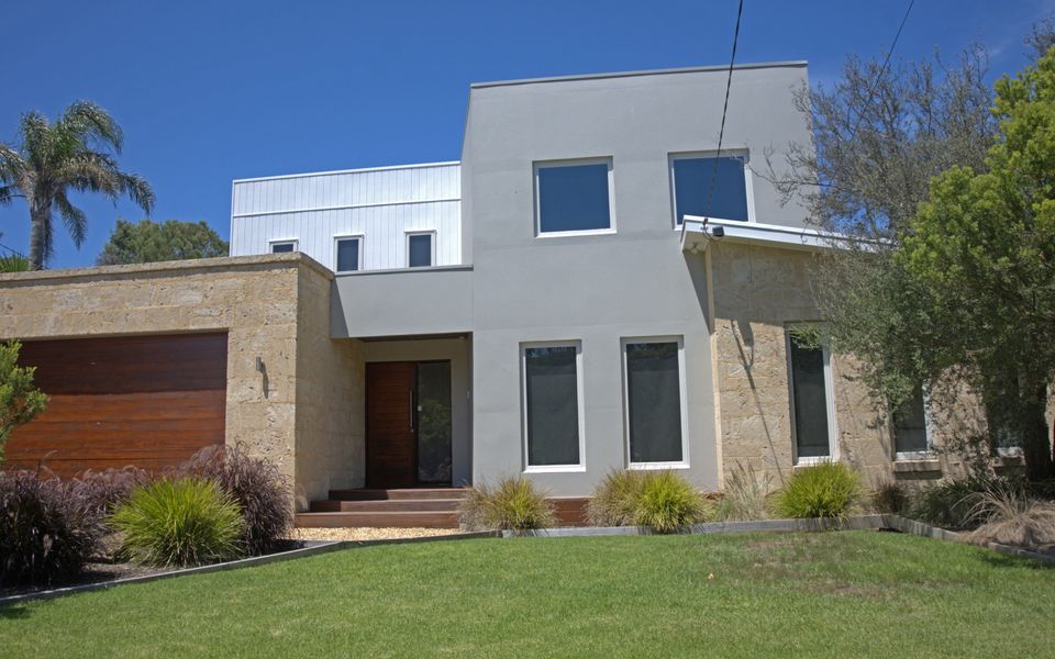 Tranquility Rye Short stroll to the Beach