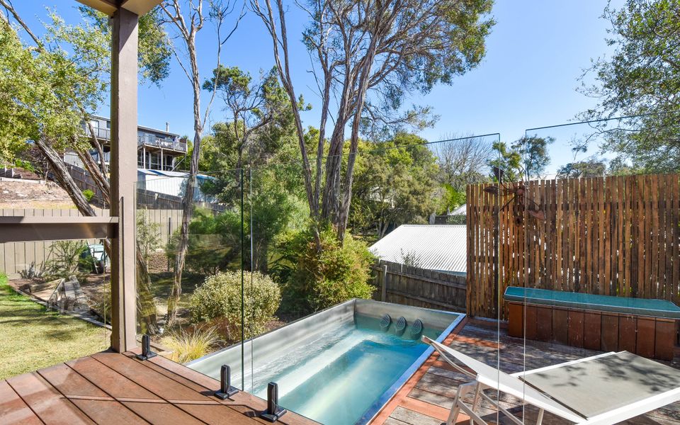 Tranquility Rye Short stroll to the Beach