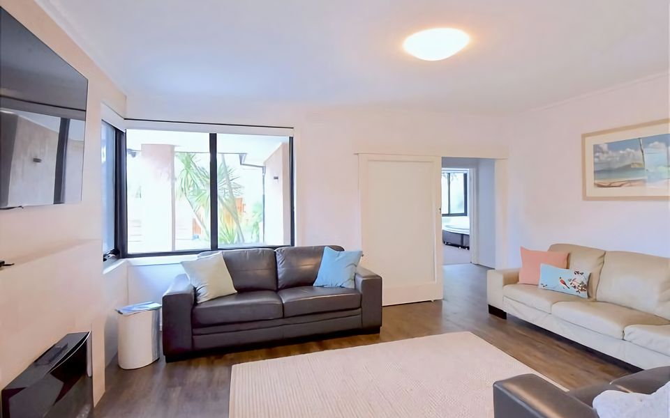 Bayside Mansion w Pool Spa and Ultimate Alfresco