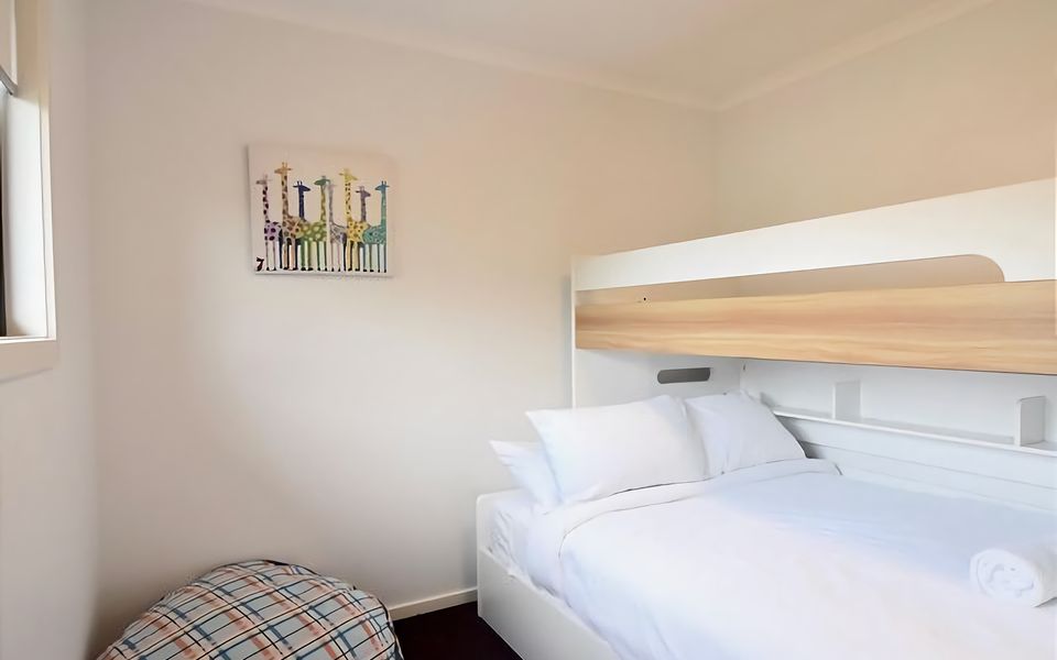 Relax and rejuvenate on this Tribunk.